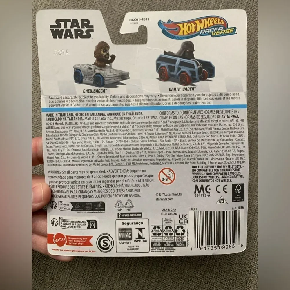 Hot Wheels Star Wars Chewbacca Racer Verse Race Car Toy Collectible NEW